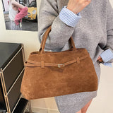 Amalia - Aksominė odinė rankinė