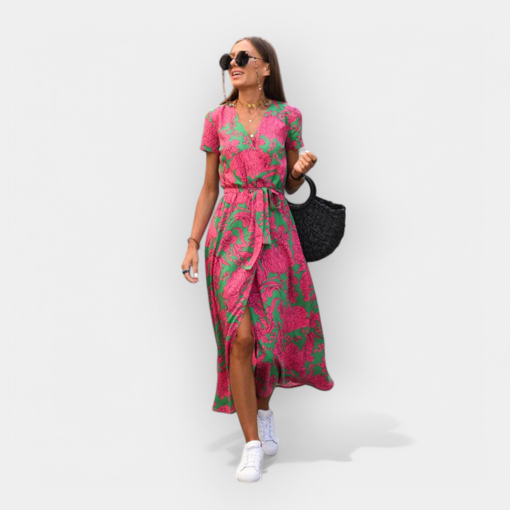 Patogi Suknelė su Idealiu Prigludimu